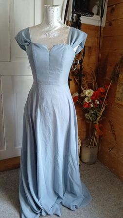 Robe bleu pastel - Élégance & Douceur pour l'été!
