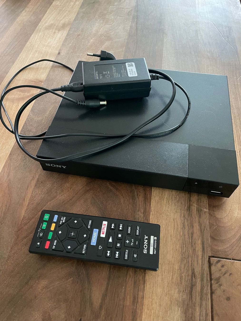 Sony Lettore multimediale & Streamer: Sony BDP-S1700 LAN HDMI Full HD DVD Blu Ray Player – Usato da kloten venduto da Teomondoscrofolo