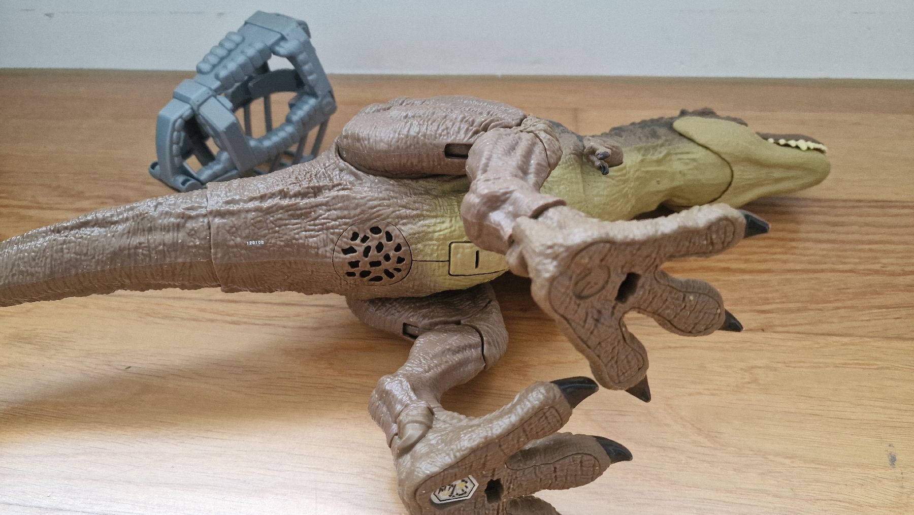 Statuette: Jurassic World T-Rex Figur mit Maulkorb – Usato da Uetikon am See venduto da Walkingtothemoon 2