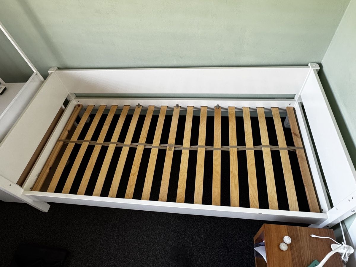 Lits: 1 Flexa White Bett – D'occasion à Wermatswil par angre 3
