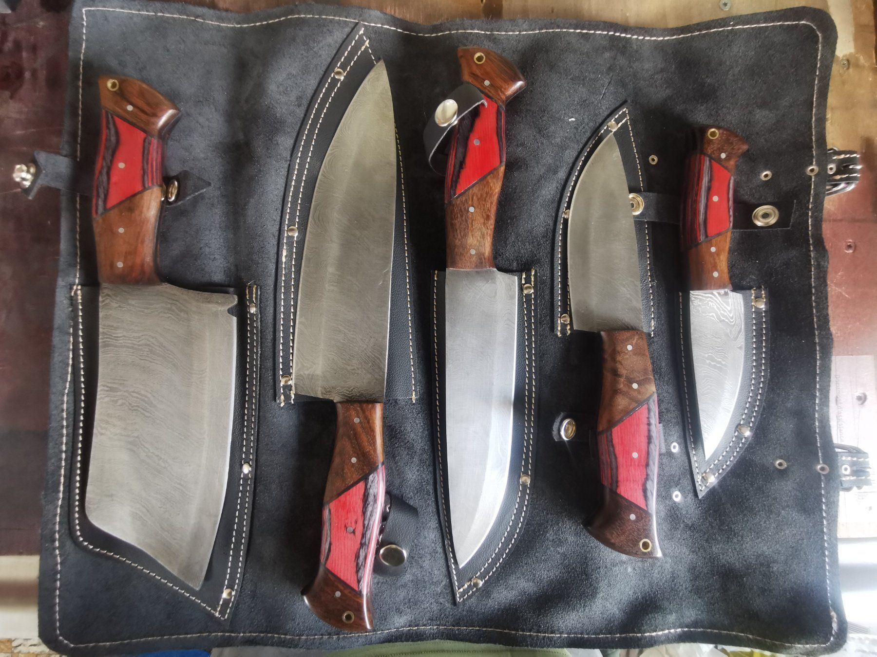 Coltelli da cucina: Damast chef knives – Nuovo e nell'imballaggio originale da Les valettes venduto da sillic