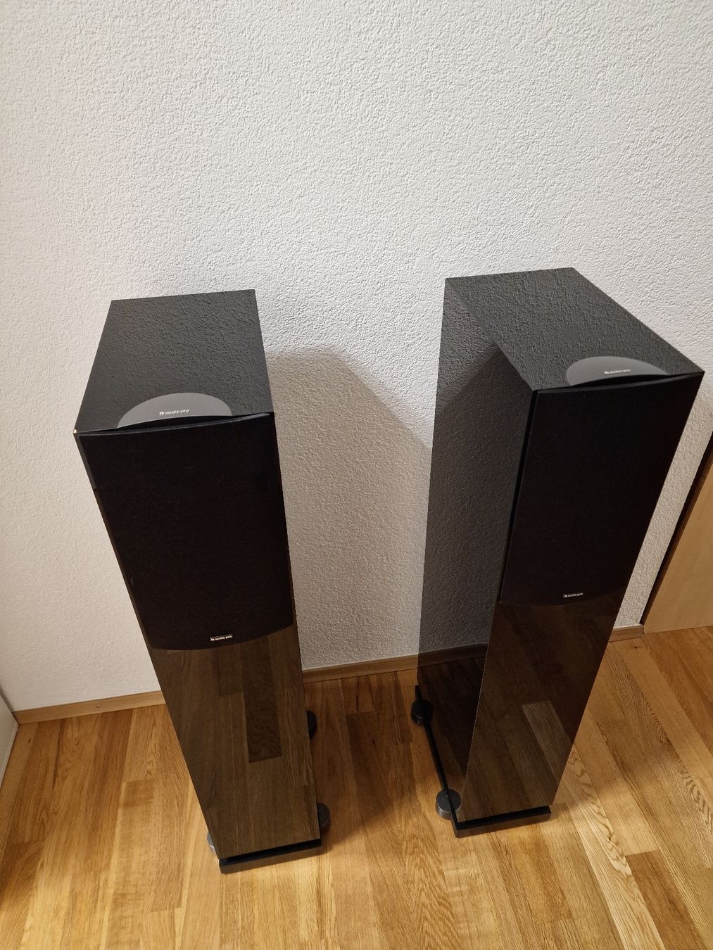 Casse acustiche: Audio Pro Black Diamond V.2 Schwarz Standlautsprecher – Usato da Oberbuchsiten venduto da HalfBaked