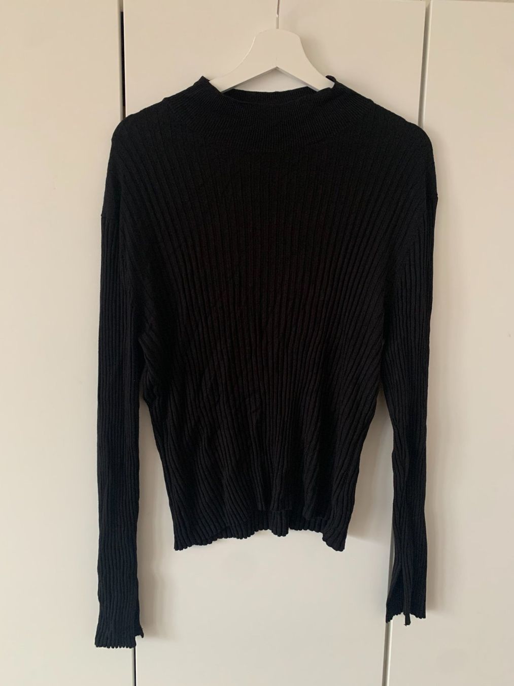 Maglioni & Felpe: Pullover mit trendy Ärmeln mit Schlitz EUR 50 – Usato da Thalwil venduto da san_685y