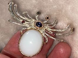 🐇Cacholong & Sapphire SS925 14k Gold Vermeil Broche/Pin🌈