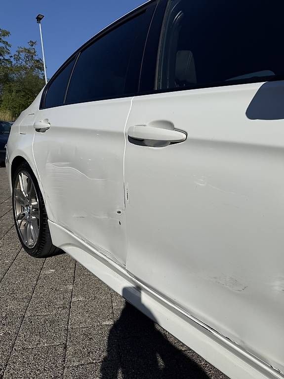 Automobili: BMW 320i Automat  M-Paket  – Usato da Herisau venduto da can_2w7s 2