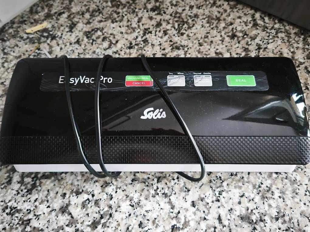 Elettrodomestici da cucina: Solis easyVac Pro Typ 569 Vakuumiergerät – Usato da Pfäffikon ZH venduto da nicolas8330