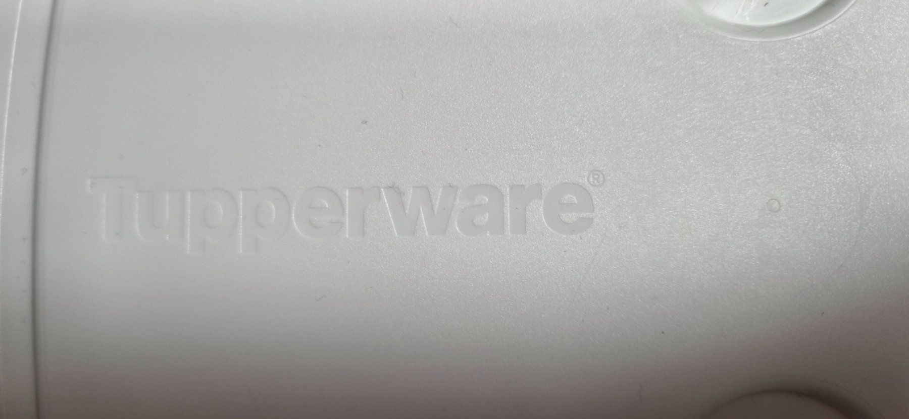 Tupperware Behälter & Ähnliches: 700ml Aufschnittbehälter Tupperware – Gebraucht aus Niederglatt ZH von Carbon88 1