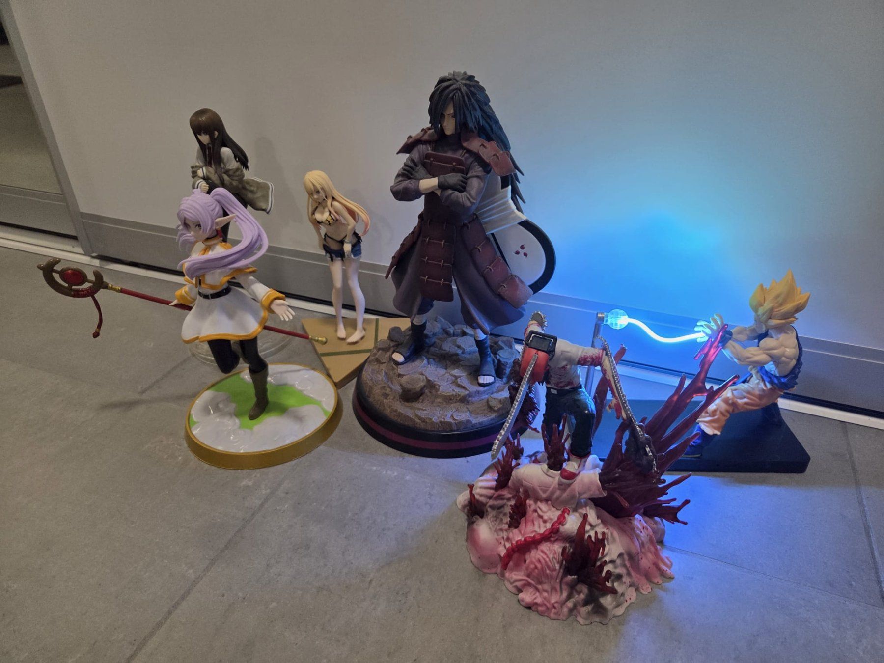 Figurines: 6 Anime Figuren – D'occasion à Subingen par Larsgi 2