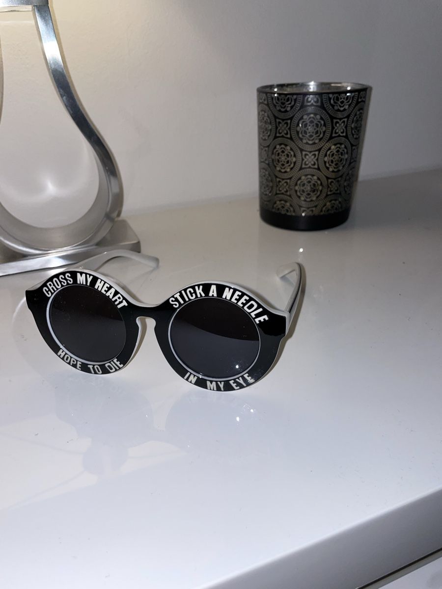 Occhiali & Lenti: Trendige Sonnenbrille – Nuovo (secondo la descrizione) da Dietikon venduto da MCage 1
