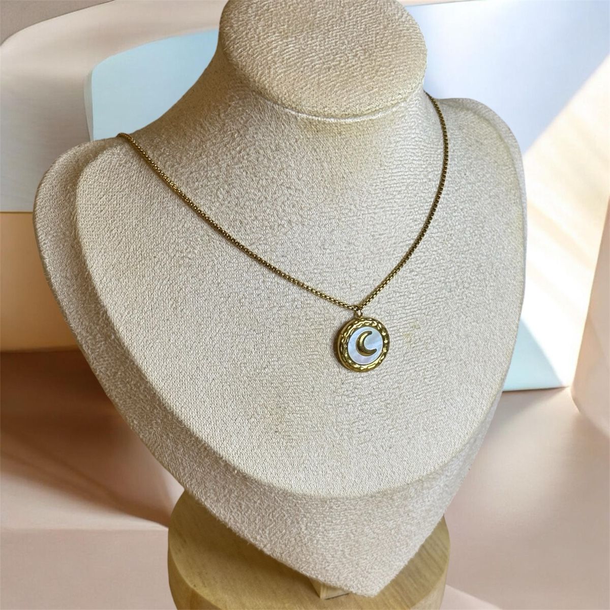 Colliers: Collier – Neuf avec emballage d'origine à Châtel-St-Denis par Montclair_Swiss 2