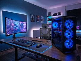Gamer PC RX 580 8GB, Intel i7 ~4GHz, 16GB RAM, 1250GB