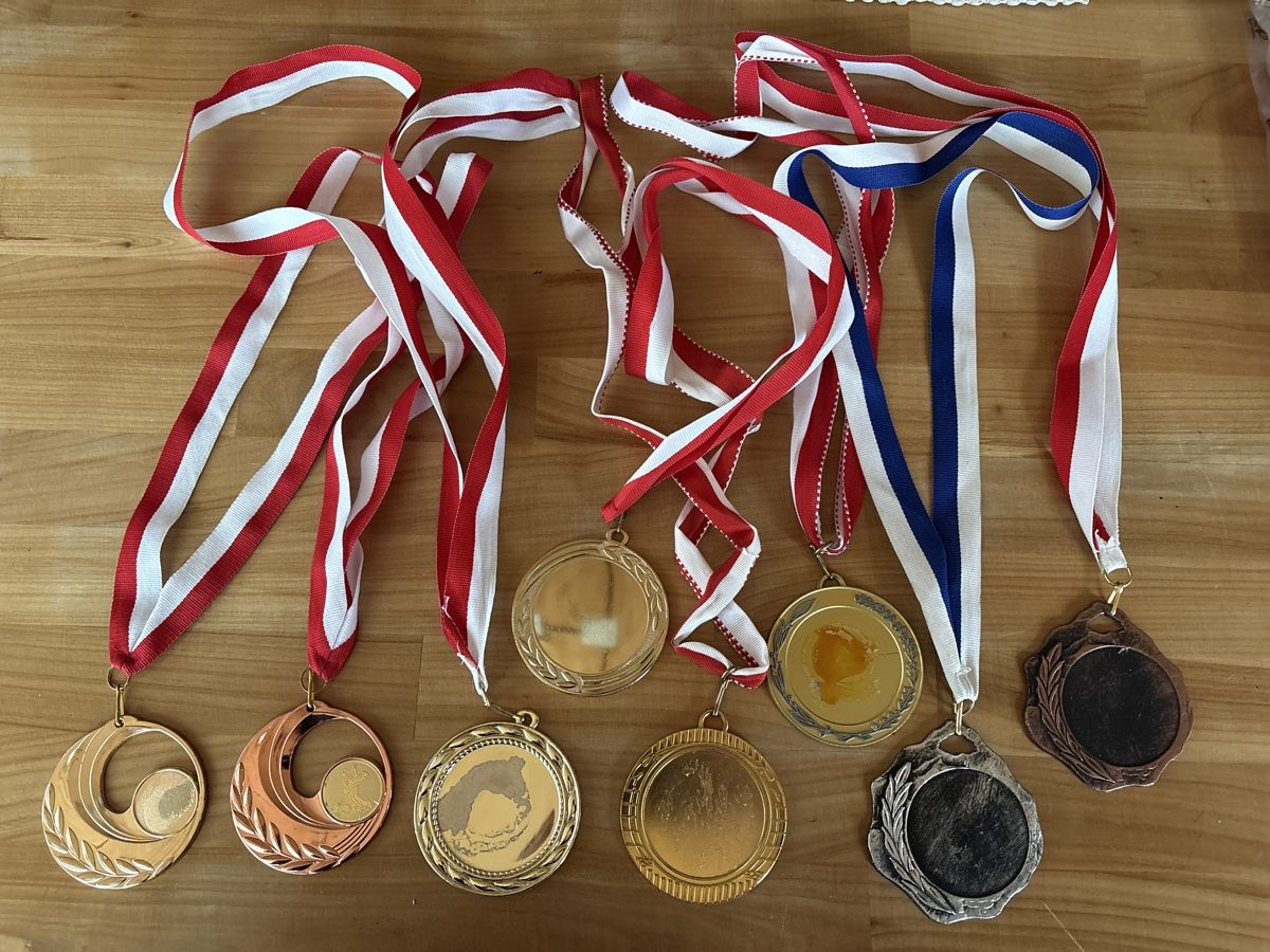 Medaglie: 8 Medallien – Usato da Rümlang venduto da SchumBru10
