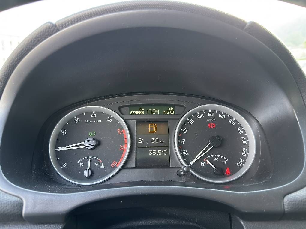 Automobili: Skoda Fabia 1.6i – Usato da Agno venduto da jonnyautosagl 6