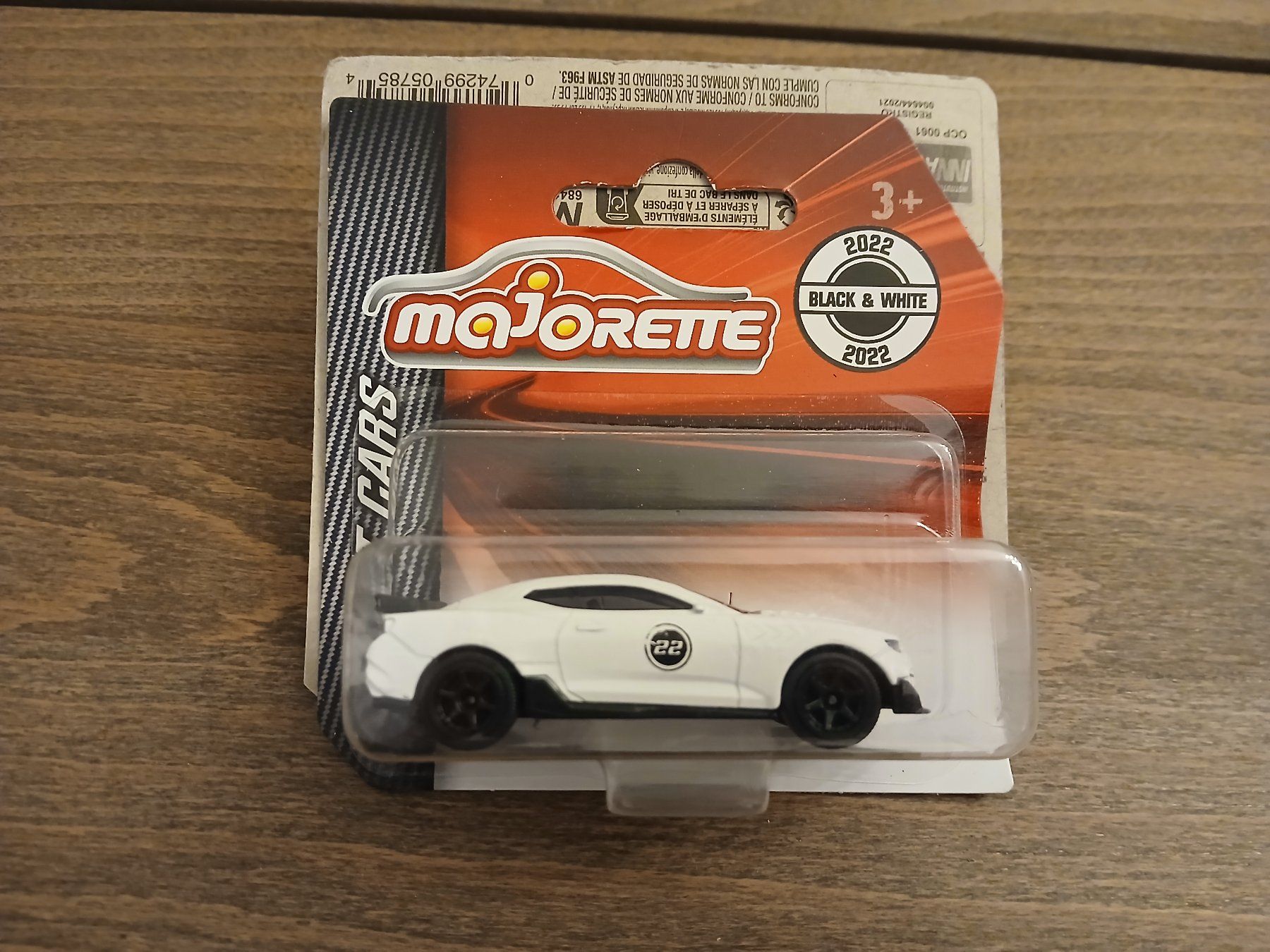 Majorette Modellini d'auto: Chevrolet Camaro – Nuovo e nell'imballaggio originale da Wiedlisbach venduto da Pontiacman93