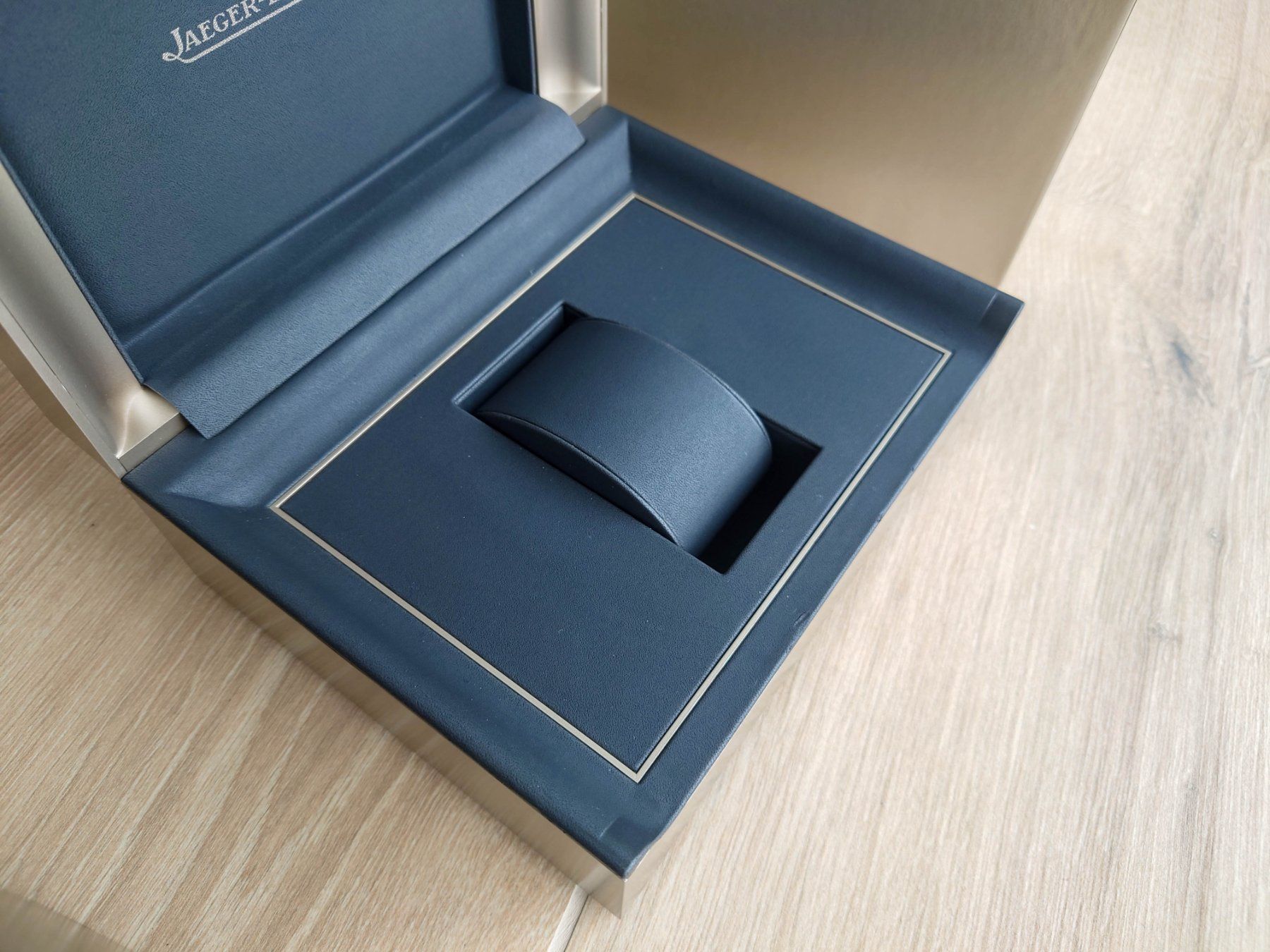 Jaeger-Lecoultre Orologi: Jaeger-LeCoultre box NEW – Nuovo (secondo la descrizione) da Epalinges venduto da bracelet123 4