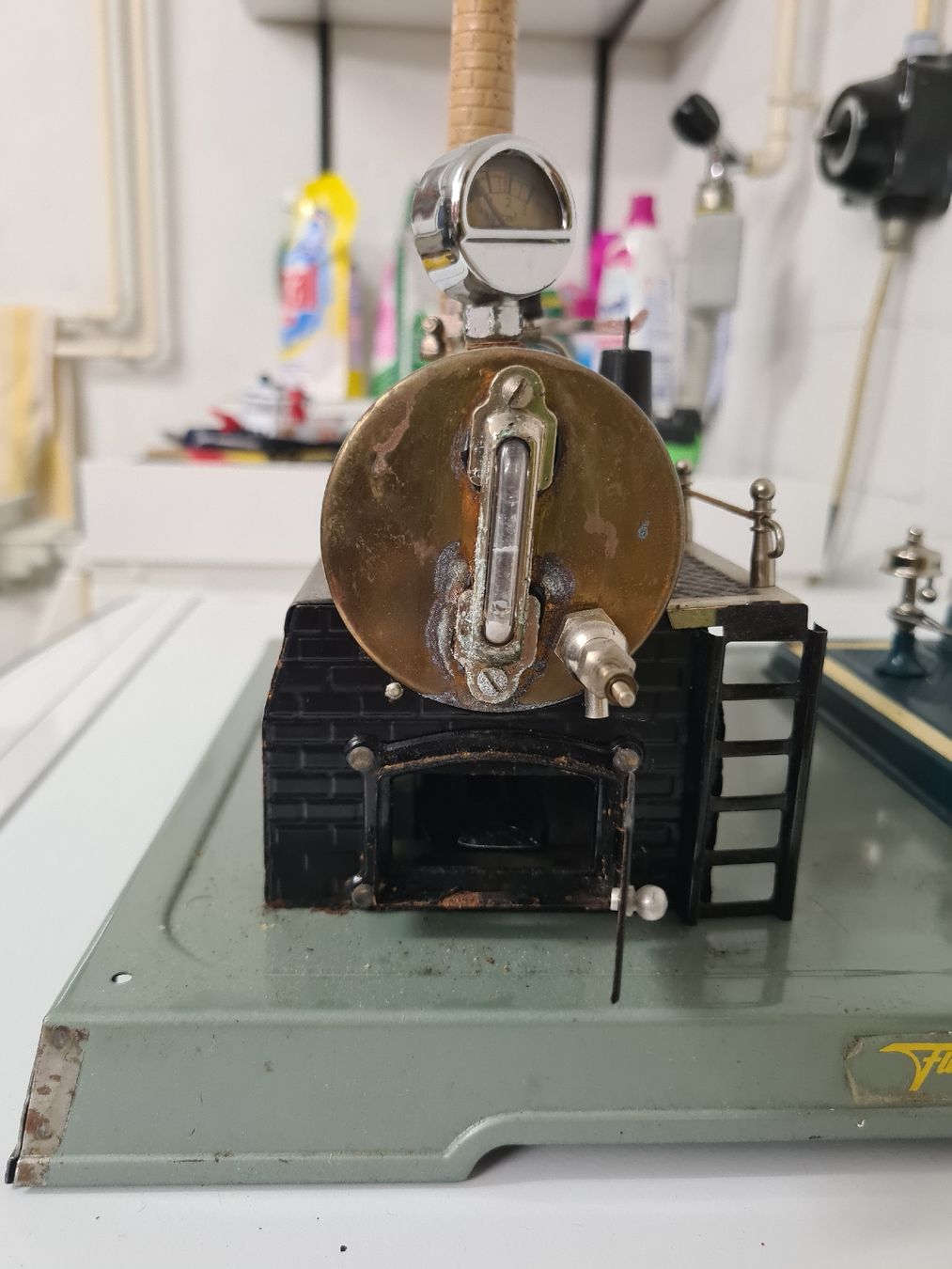 Modellbausätze & Standmodelle: Fleischmann Dampfmaschine – Defekt aus Sissach von pablum87 6