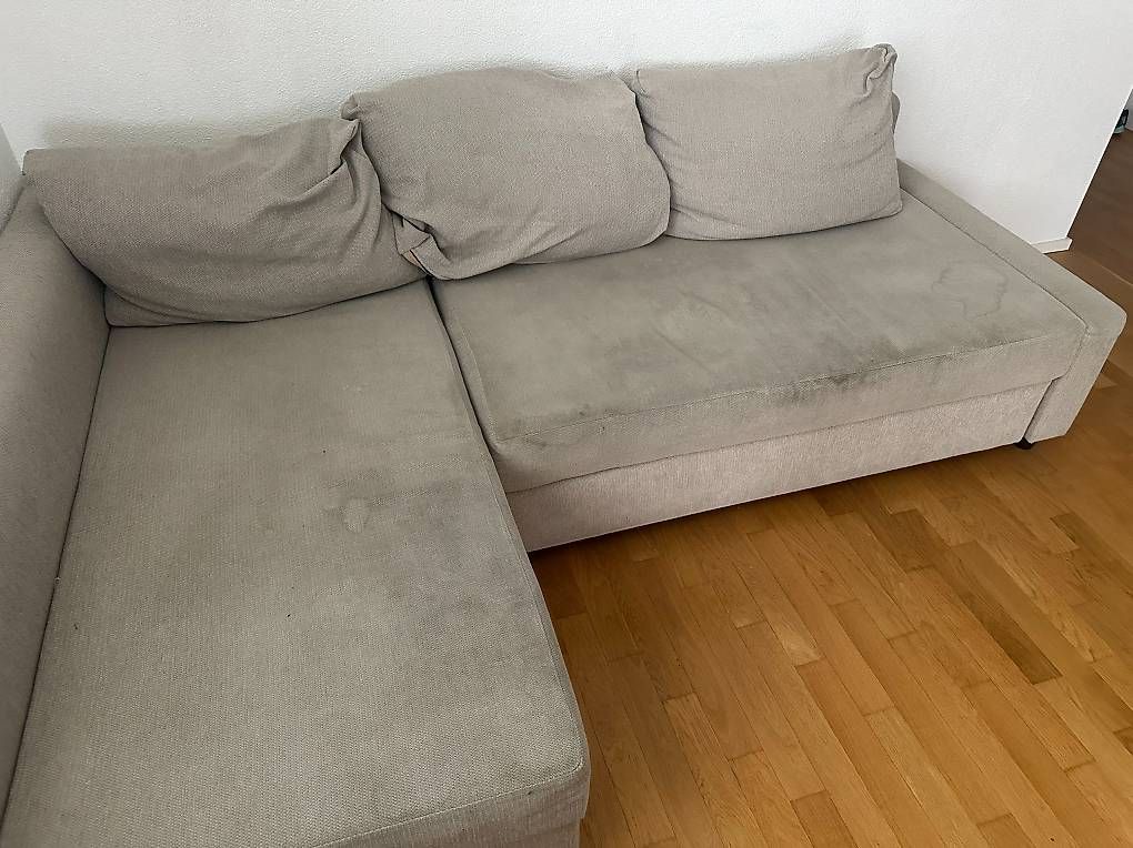 Divani: Ecksofa IKEA gratis  Selbstabholung – Usato da Aarau Rohr venduto da ale_f72q 1