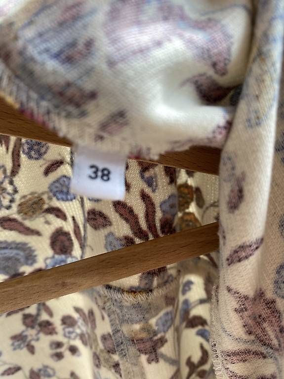 Claudie Pierlot Vestiti: Robe neuve Claudie Pierlot T38 – Nuovo (secondo la descrizione) da Blonay venduto da nic_8kgz 4