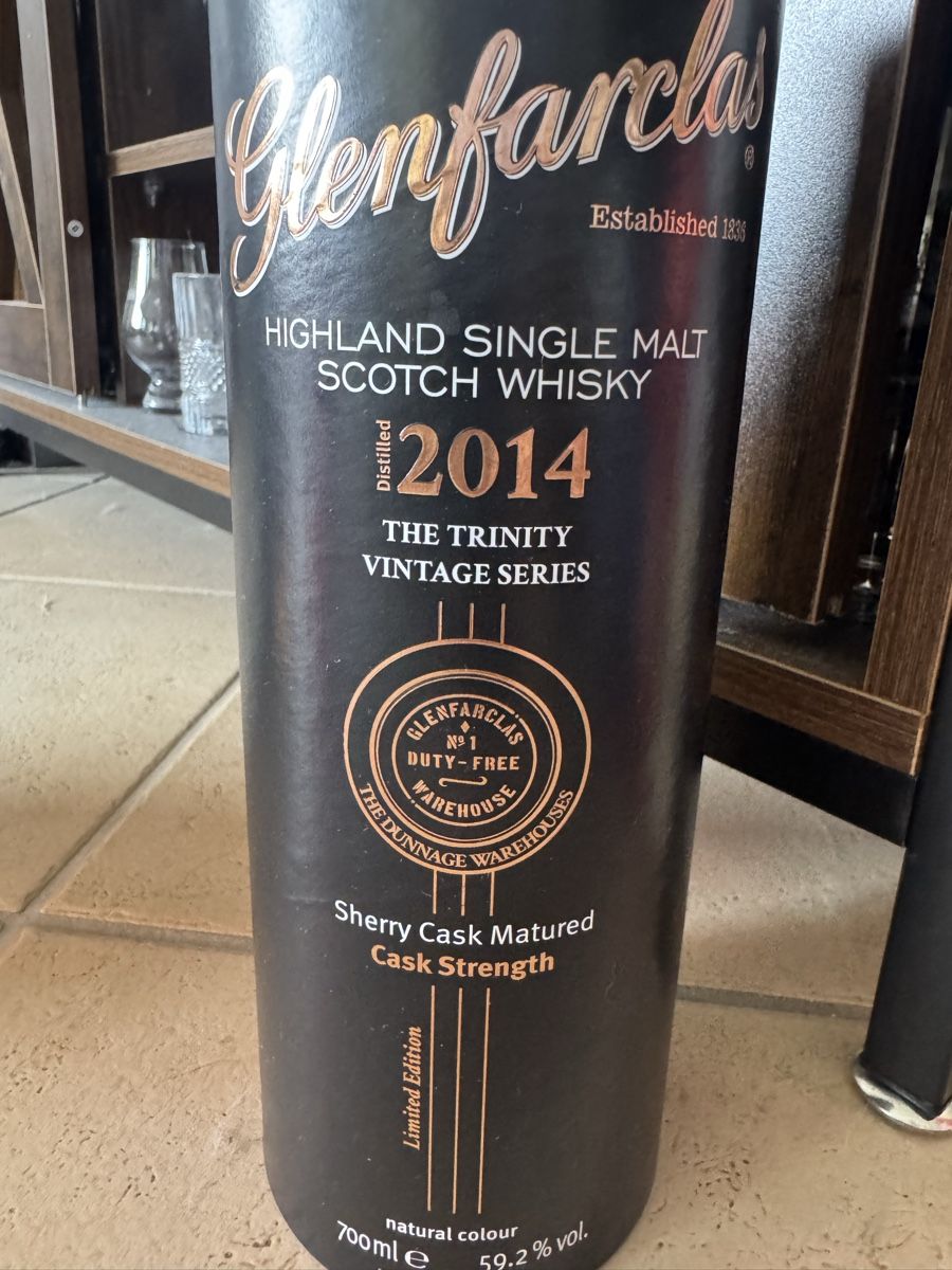 Glenfarclas Bevande alcoliche: Glenfarclas 2014 Trinity Vintage Series Sherry Cask Cask Str – Usato da Hergiswil NW venduto da wert721 1