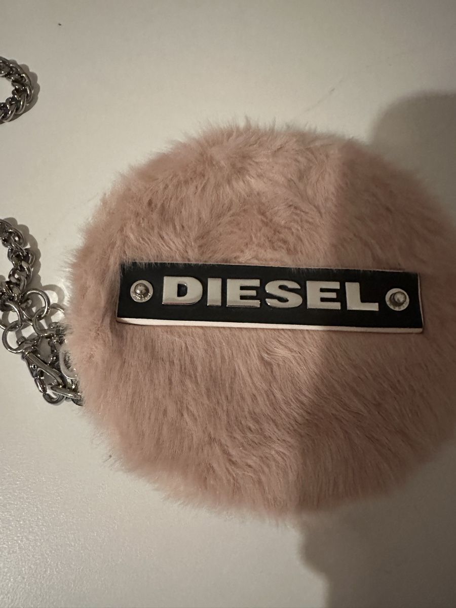 Diesel Borse da donna: Borsetta Diesel rosa, ecopelliccia, con catena – Usato da Mendrisio venduto da ketolin 1