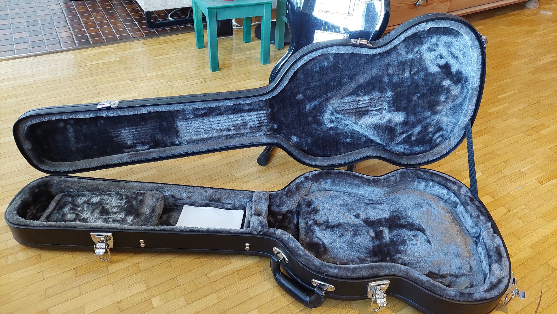 Epiphone Strumenti musicali: Studio Epiphone SG 400 PRO – Usato da GENEVE venduto da gloogloo 4