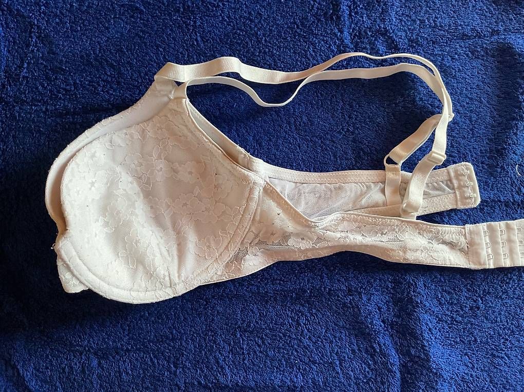 Altra biancheria intima: Soutien gorge 80 B occasion – Usato da Icogne venduto da Juka 2
