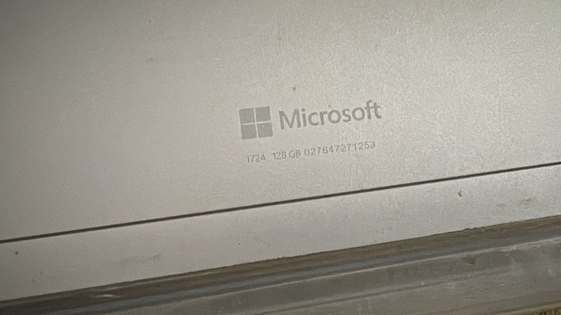 Microsoft Notebook: Surface pro 4, 128GB - i5 - 4GB RAM - Modell 1724!! – Difettoso da Olten venduto da HoYa01 2