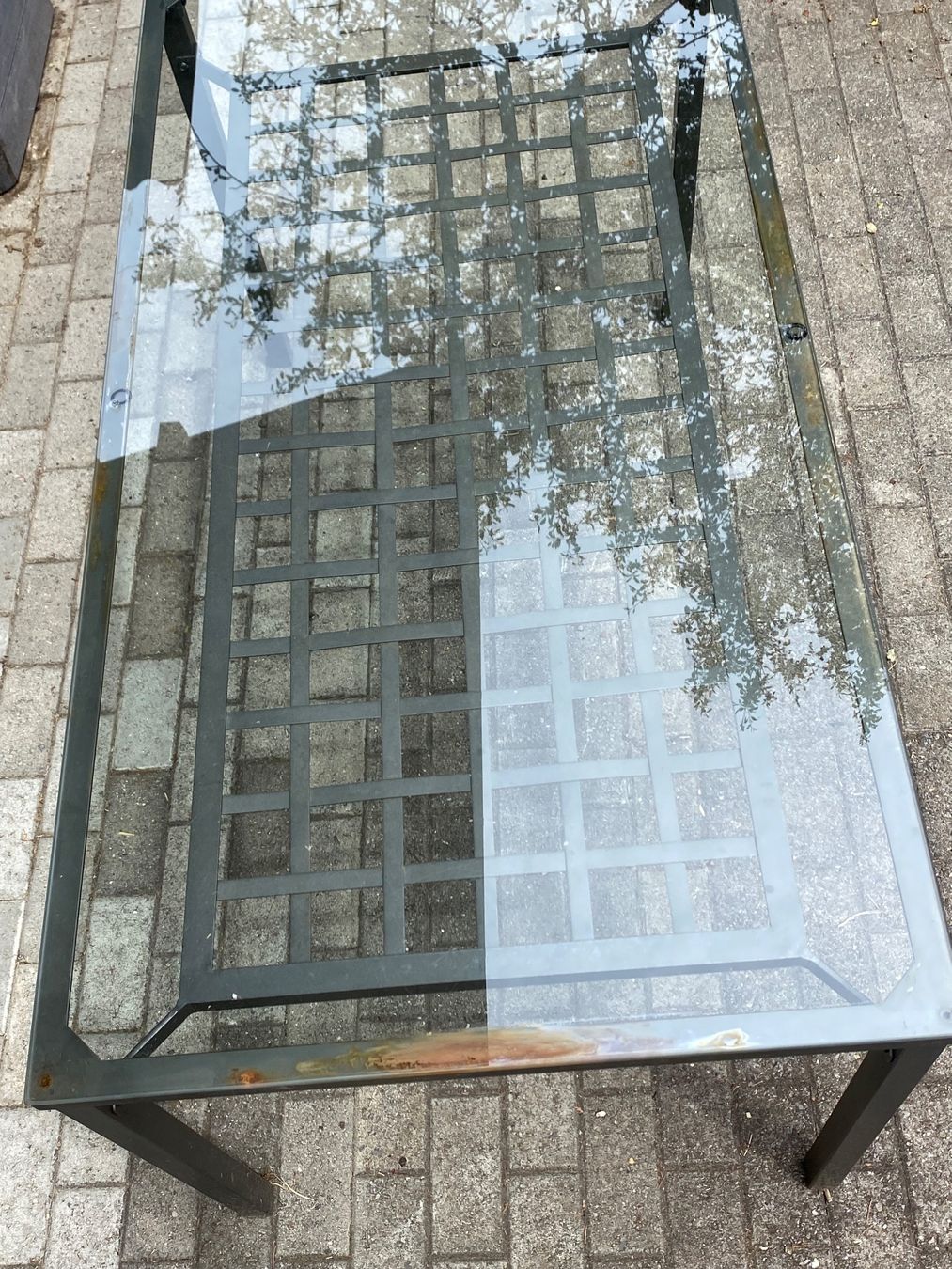 Tavoli: Gartentisch, sehr stabil, Metallgestell – Usato da Rengg venduto da suka4 3
