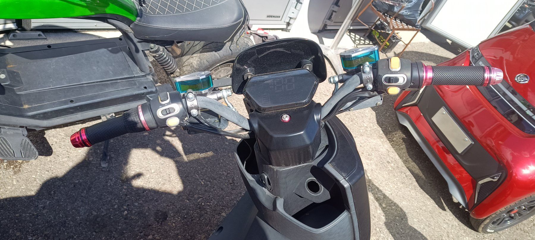 Scooter: Diverse Elektro Roller – Difettoso da Dübendorf venduto da igw_mzk7 2