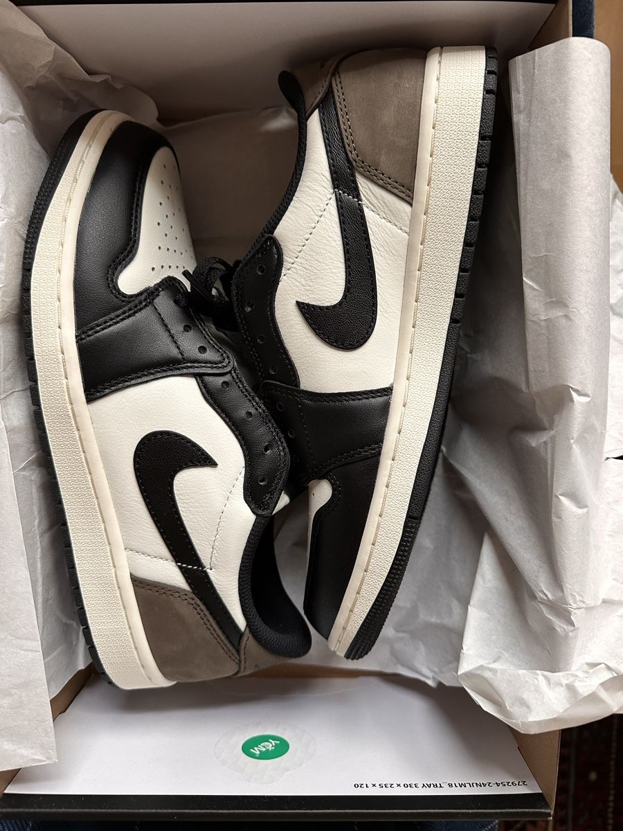 Herrenschuhe: Jordan 1 Low OG Mocha Gr.43!!! – Neu und originalverpackt aus Oftringen von koch4life 1