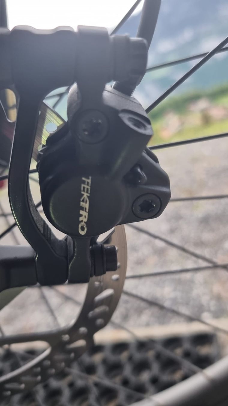 Trek Biciclette: TREK Powerfly 27,5" – Nuovo (secondo la descrizione) da Rain venduto da motoguzzi55 5