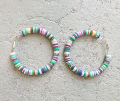 Bunte Ohrringe  Creolen handgefertigt Regenbogen 5,5 cm