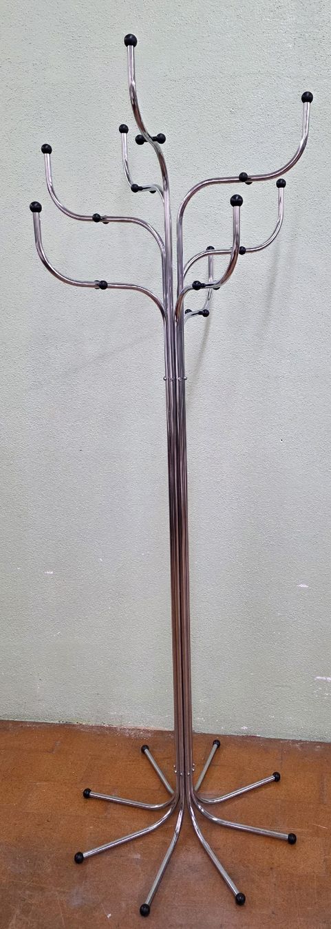 Fritz Hansen Guardaroba: Designer Kleiderständer Fritz Hansen - Coat Tree – Usato da Lichtensteig venduto da UsedINStore 1
