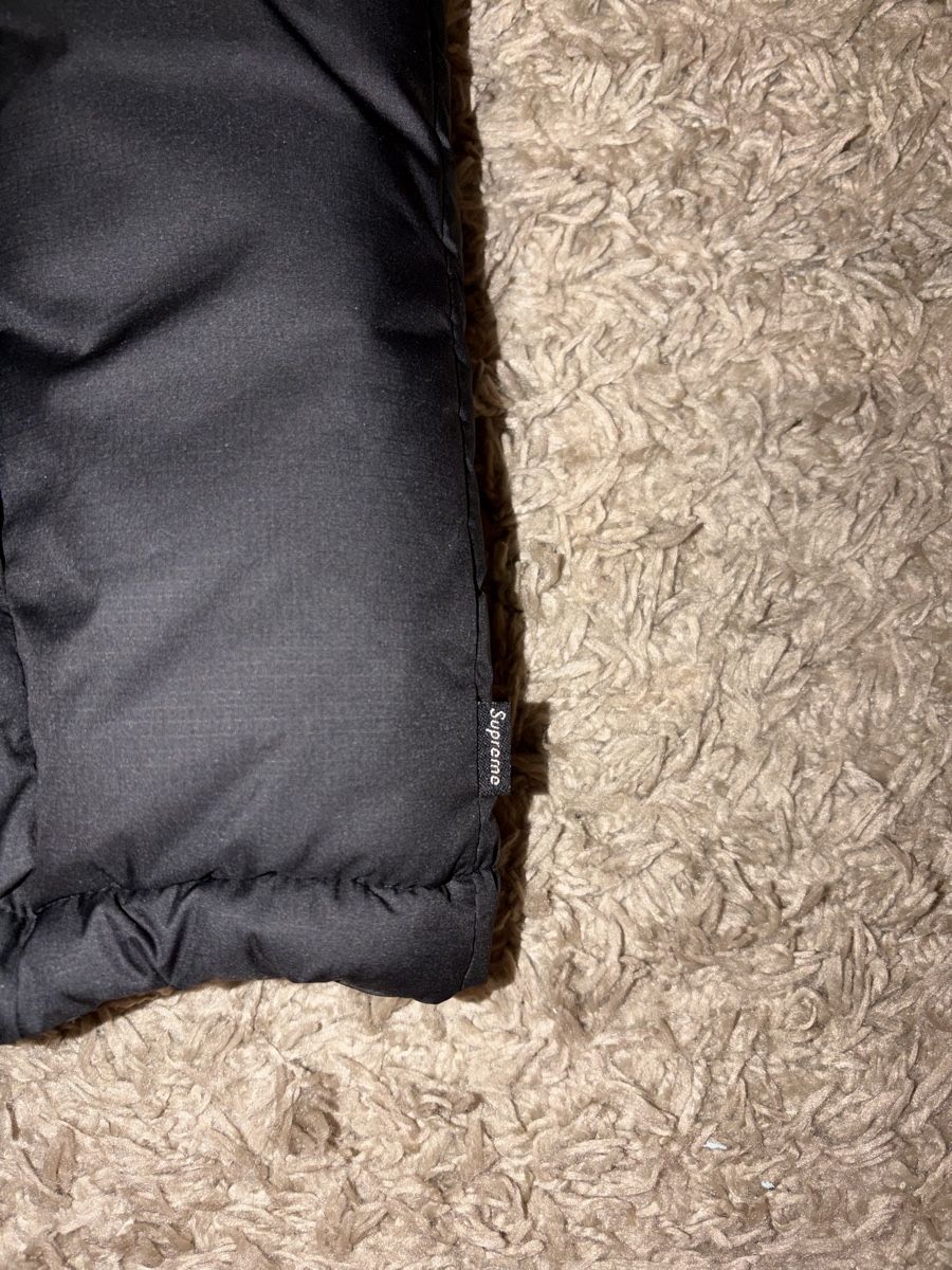 Supreme Giacche: Supreme Warp Hooded Puffy Jacket – Usato da Visperterminen venduto da lgresell 4