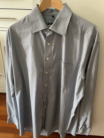 Chemise 100% coton à carreaux bleus