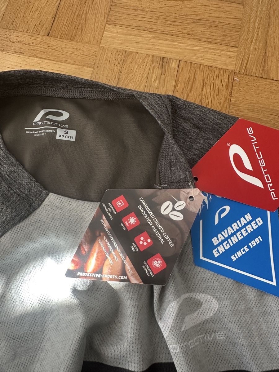 T-shirt: Protective P-Shade, Hr Bikeshort, anthrazit, S – Nuovo e nell'imballaggio originale da Neuchatel venduto da feta_ze 3