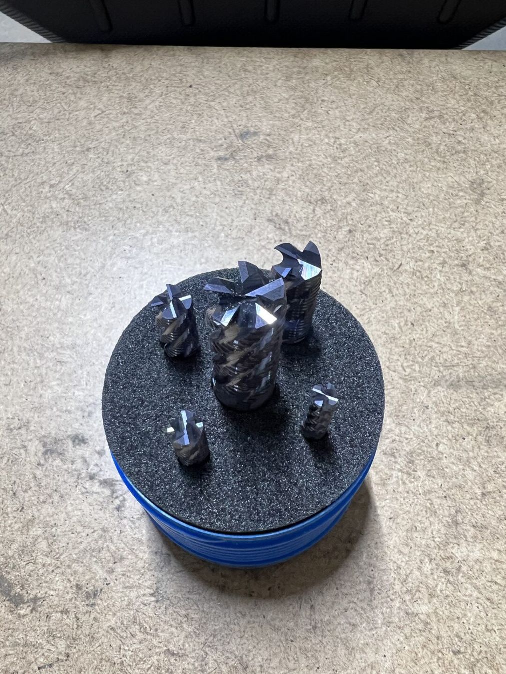 Altro per industria metallurgica: VHM Fräsersatz 6-16 mm – Usato da Zuchwil venduto da dragosmd-maschinen 1