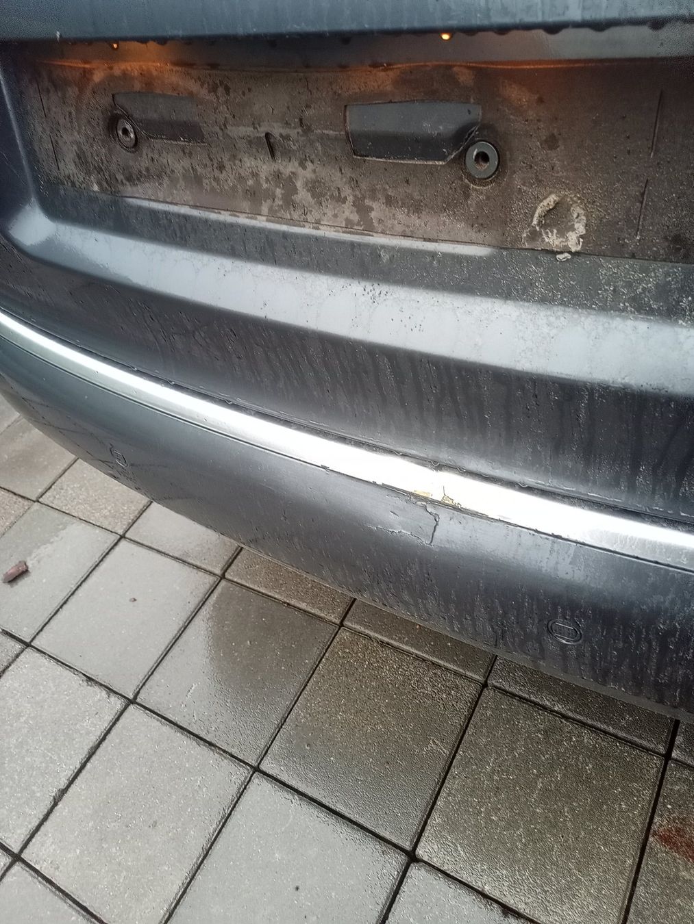 Audi Automobili: Audi A4 Quattro – Difettoso da Eggiwil venduto da Mops7 7