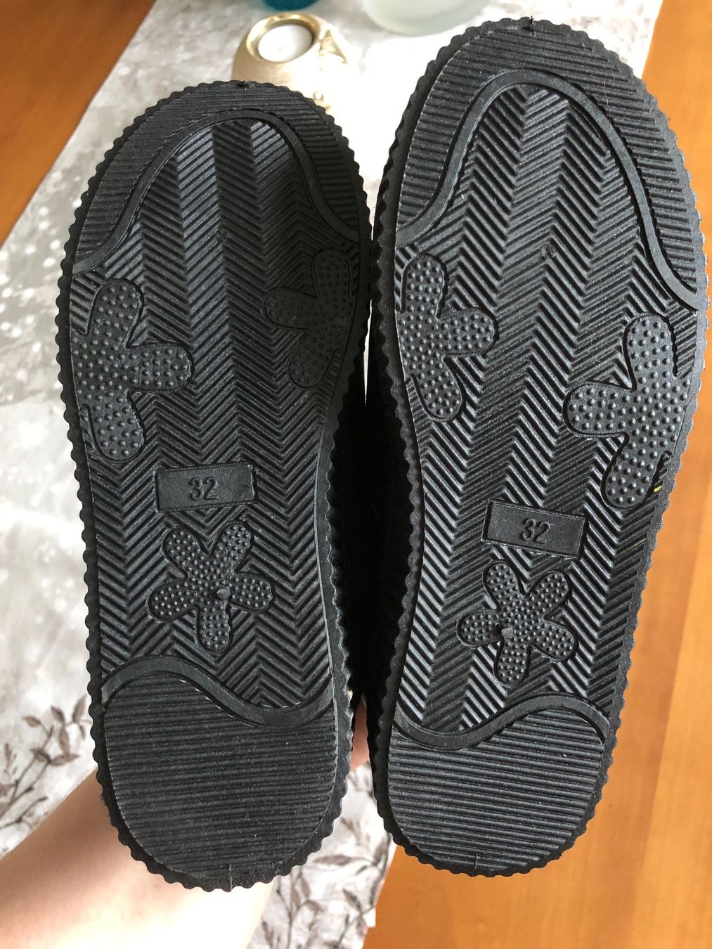 Scarpe per ragazze: Mädchenschuhe 32 !!NEU!! – Nuovo (secondo la descrizione) da Obfelden venduto da dafae 2