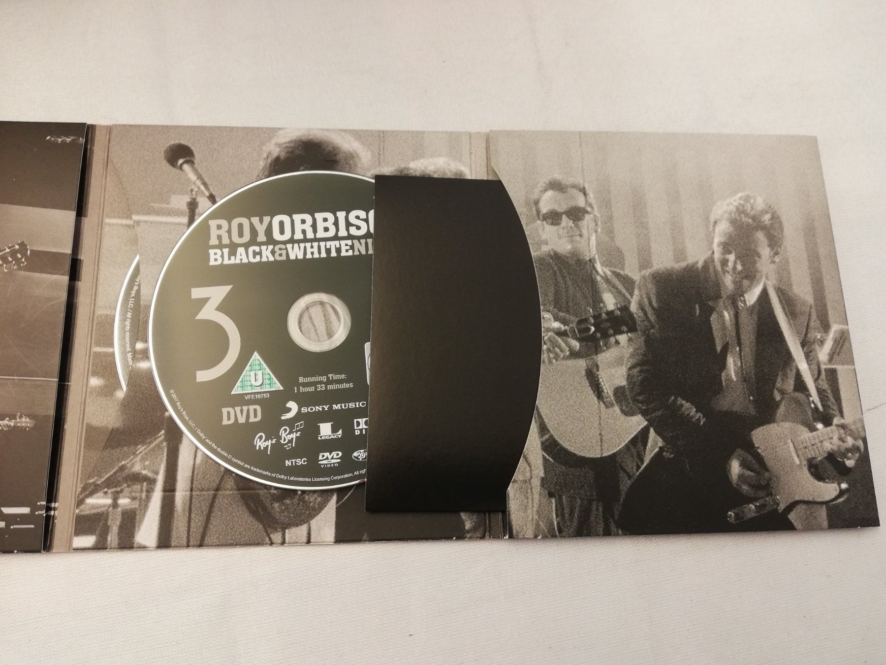 CDs: ROY ORBISON - BLACK&WHITE NIGHT – D'occasion à Bern par Vinylsound.ch 3