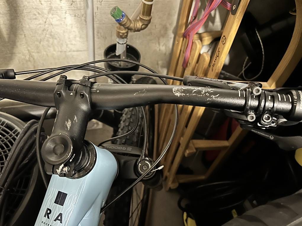 Decathlon Biciclette: MTB Rockrider 900 Hardtrail Grösse M – Usato da Täuffelen venduto da Mmiro9 3