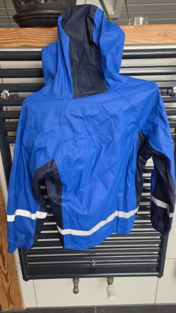 Regenjacke Gr116 sehr guter Zustand