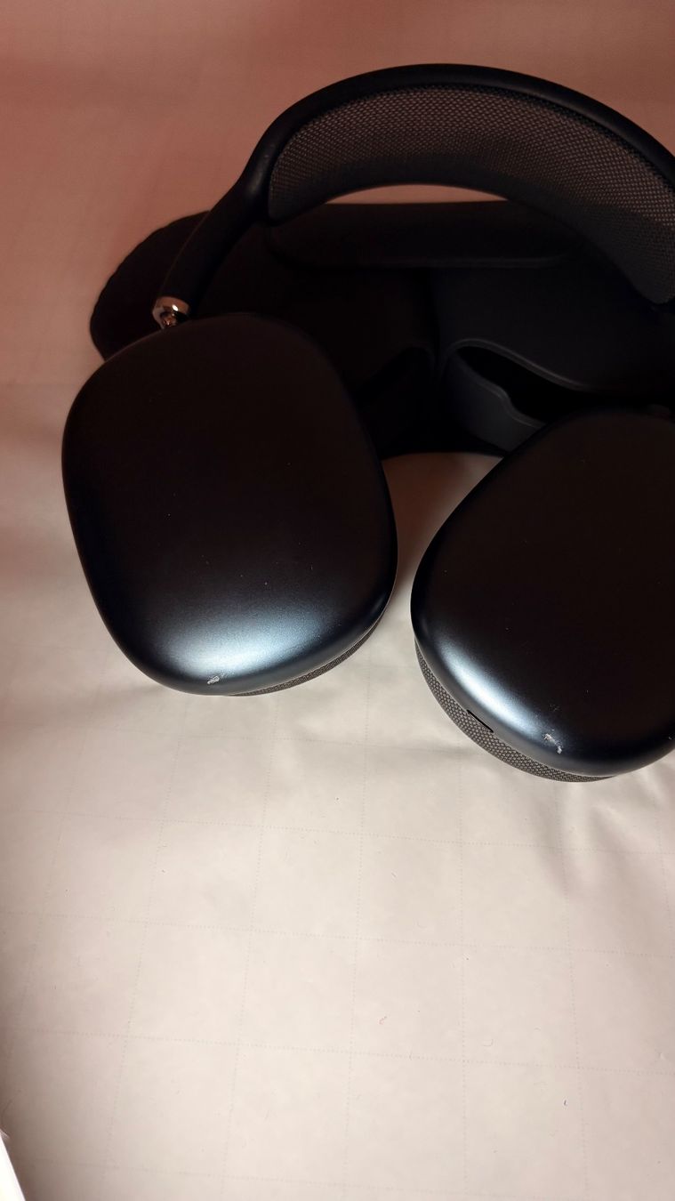 Apple Cuffie: APPLE AIRPODS MAX MITTERNACHT – Usato da Basel venduto da kis_g8bg 1