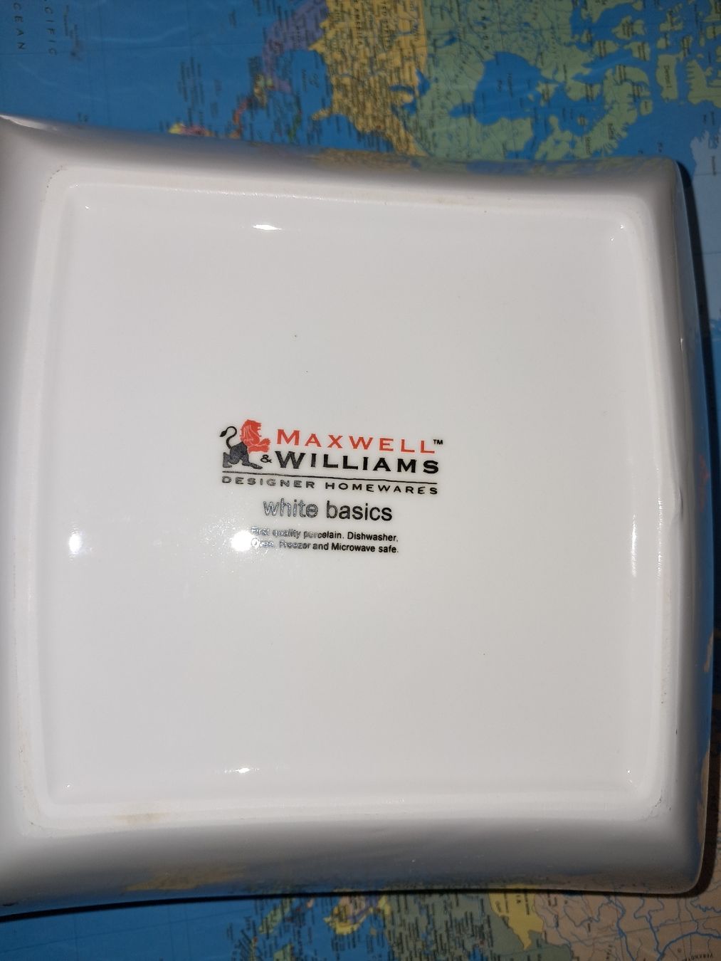 Maxwell & Williams Ciotole: Maxwell & Williams Schale, eckig, neu, 26cm, Winterdeko – Nuovo e nell'imballaggio originale da Bassersdorf venduto da Hyri.i 1