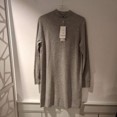 Uniqlo 100% Kaschmirkleid