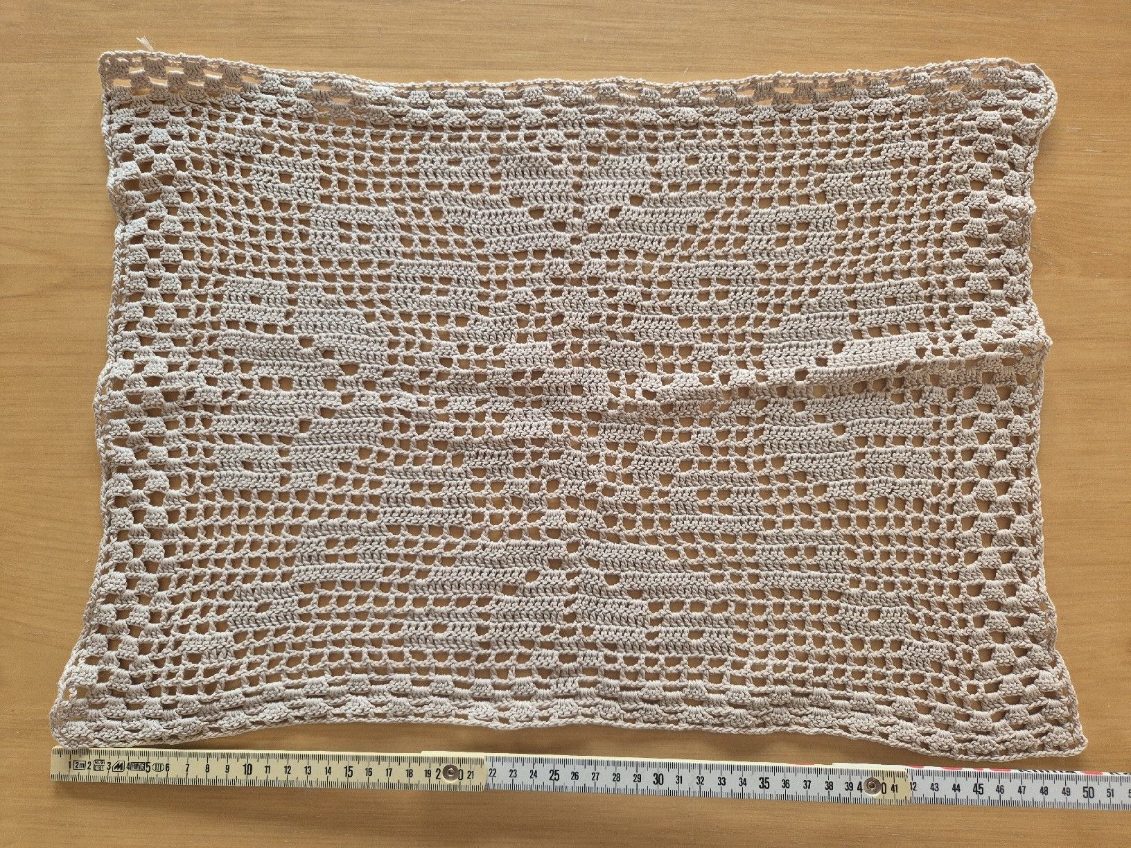 Altra biancheria da tavola: kleines Vintage Filethäkeldeckchen – Usato da Herzogenbuchsee venduto da herzchae 1