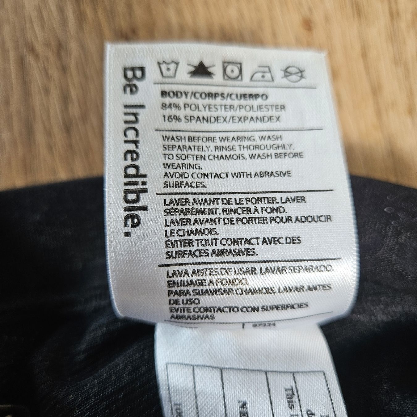 Biancheria intima: SUGOI Radunterhose Gr. S mit Polsterung – Usato da Wettingen venduto da Christianv 8