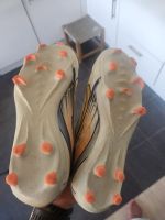 Nike Mercurial Zoom blanches/oranges (crampons) taille 33