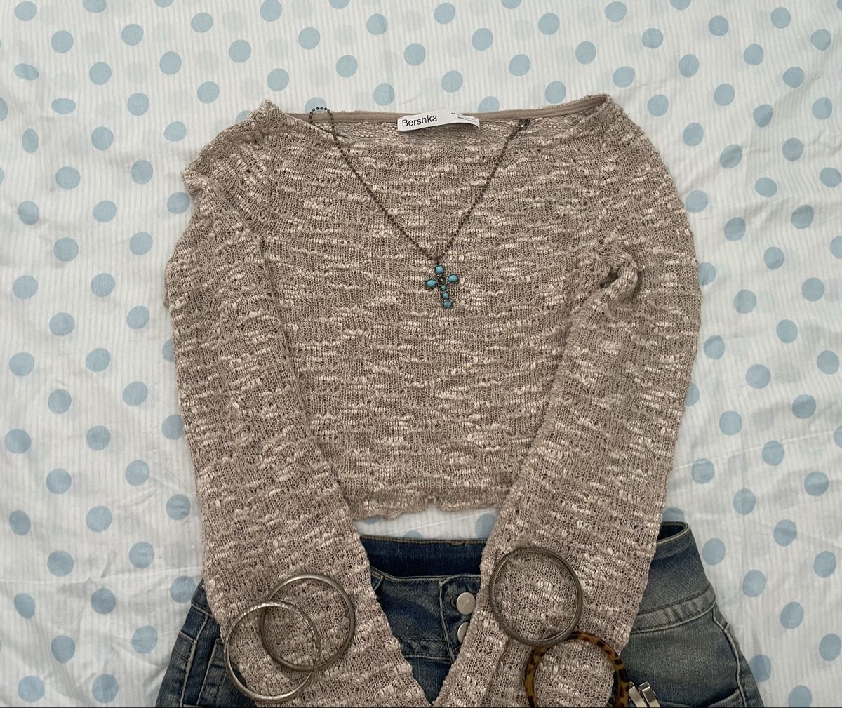 Bershka Maglioni & Felpe: Crop Top langarm – Usato da Wohlenschwil venduto da chi_k9ds
