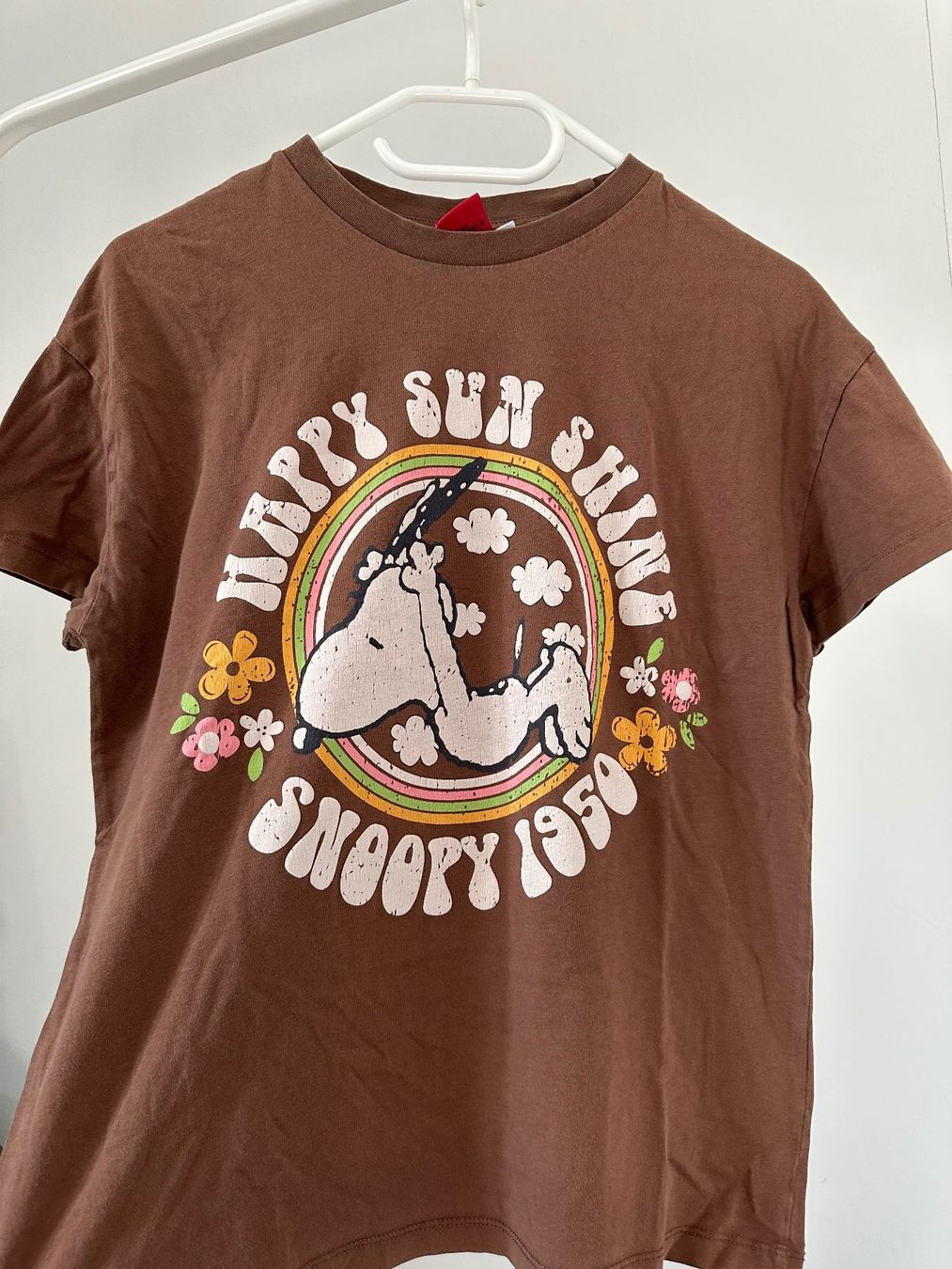 T-shirt: Snoppy T-Shirt – Usato da Liestal venduto da Cliestal
